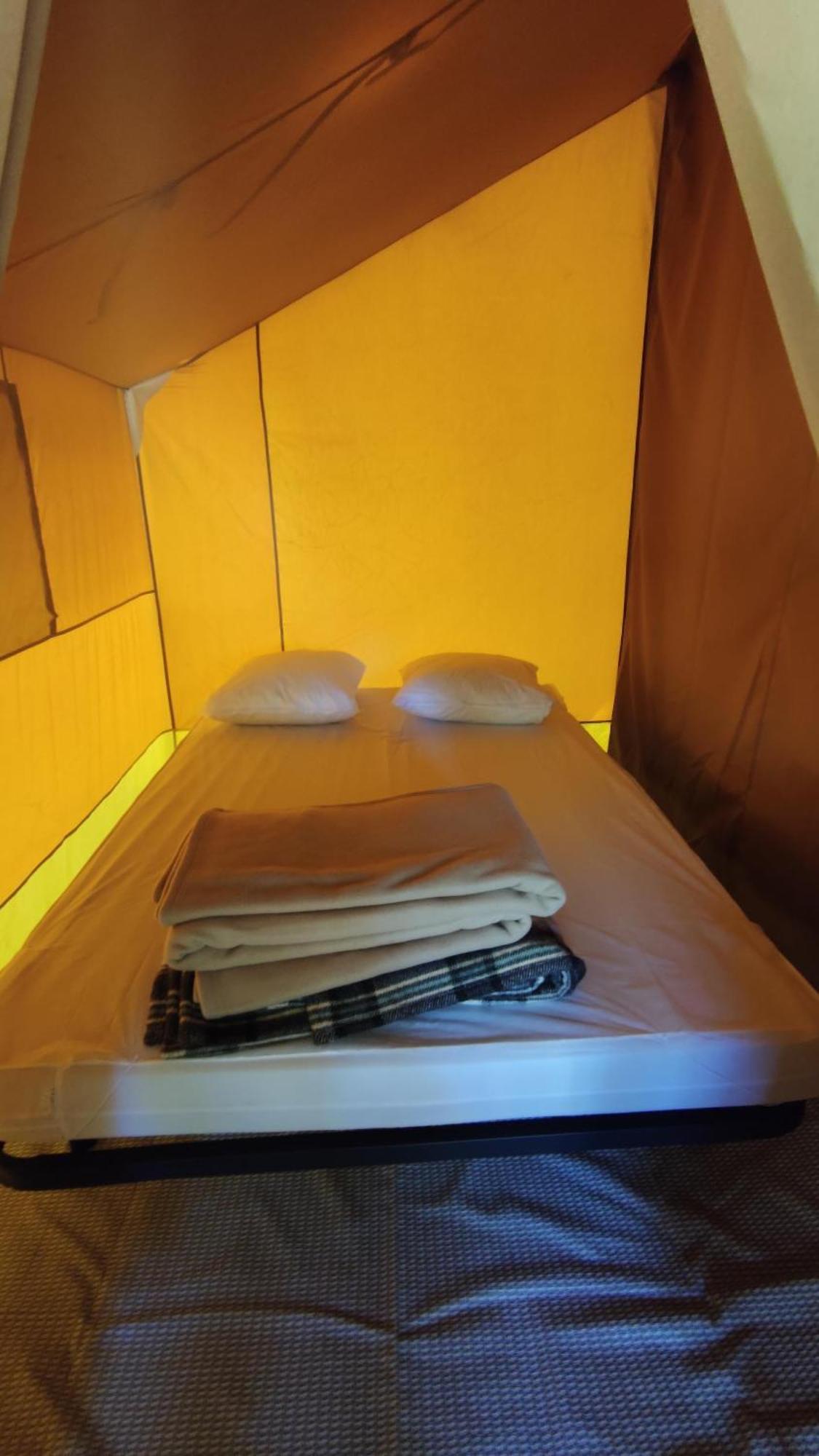 Camping De Rouergue Villefranche-de-Rouergue Dış mekan fotoğraf